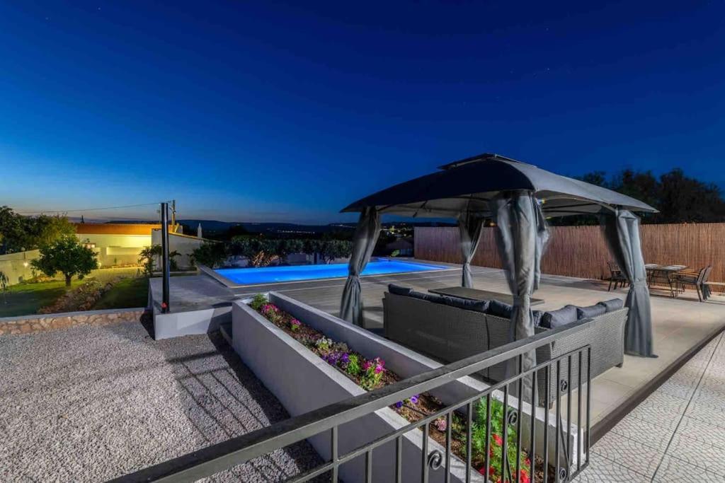 Casa Emella Luxury